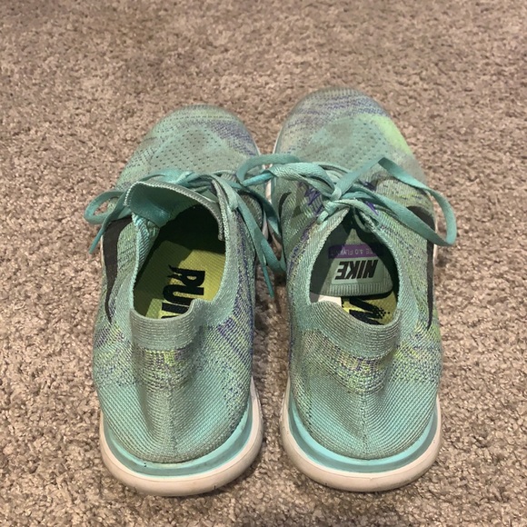 Nike Free 4.0 Flyknit women’s running shoes - Picture 3 of 10